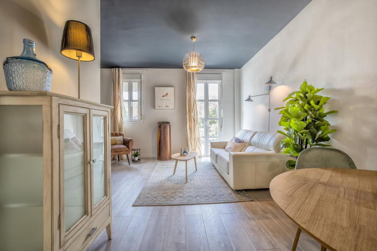 Apartamento Cerca De La Mezquita De Cordoba & Free Private Parking Exterior foto