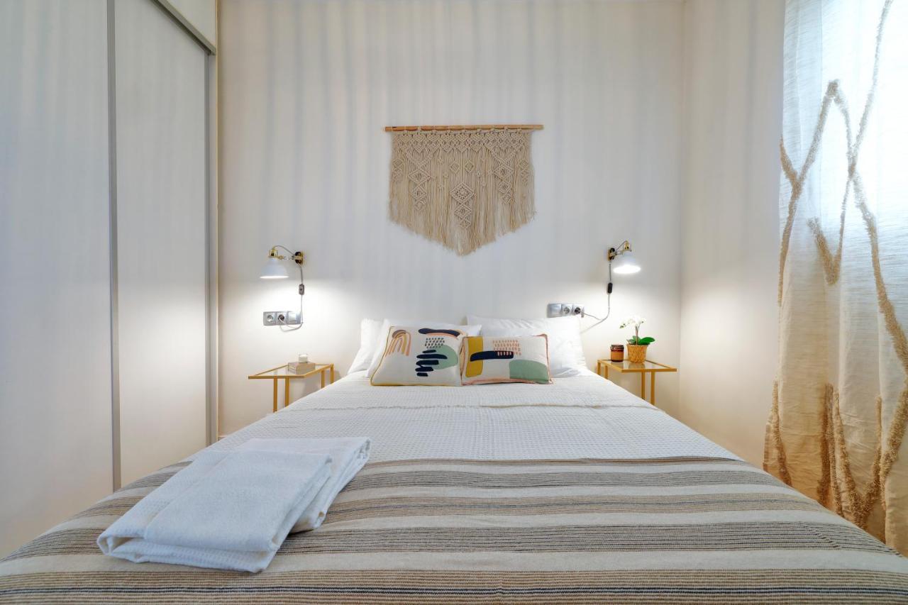 Apartamento Cerca De La Mezquita De Cordoba & Free Private Parking Exterior foto